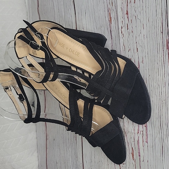 Chase + Chloe Black Strappy Sandals Size 9 NWOT - Picture 2 of 9
